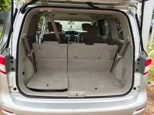 Nissan Quest SV 4dr Minivan (3.5L 6cyl CVT) 2014 Silver