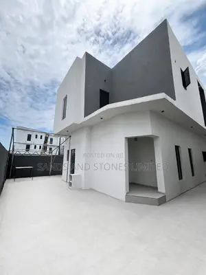 4bdrm House in Enclave, Ikate for sale