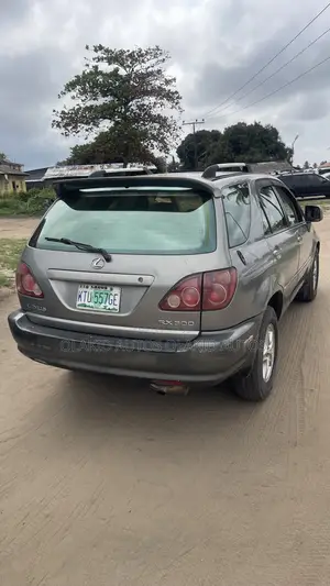 Lexus RX 300 2001