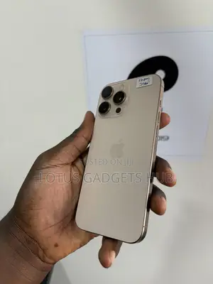 Apple iPhone 16 Pro Max 256 GB Gold