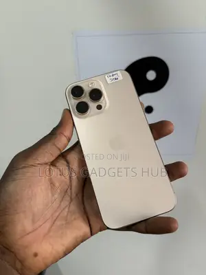 Apple iPhone 16 Pro Max 256 GB Gold