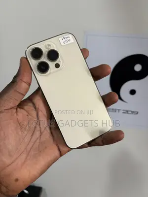 Apple iPhone 14 Pro 256 GB Gold