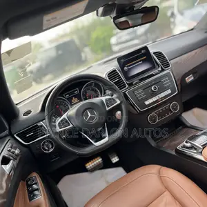 Mercedes-Benz GLE-Class AMG GLE 43 4MATIC 2019 White