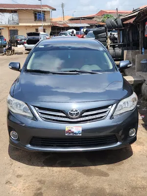 Toyota Corolla 2010 Gray