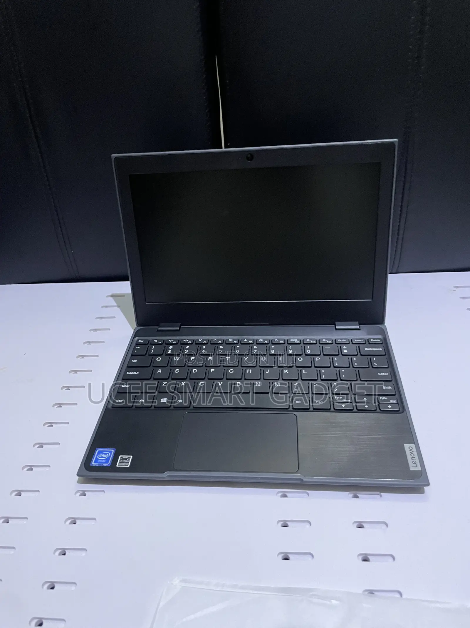 Laptop Lenovo 100e 4GB Intel Pentium eMMC 60GB