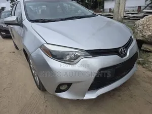 Toyota Corolla 2014 Silver
