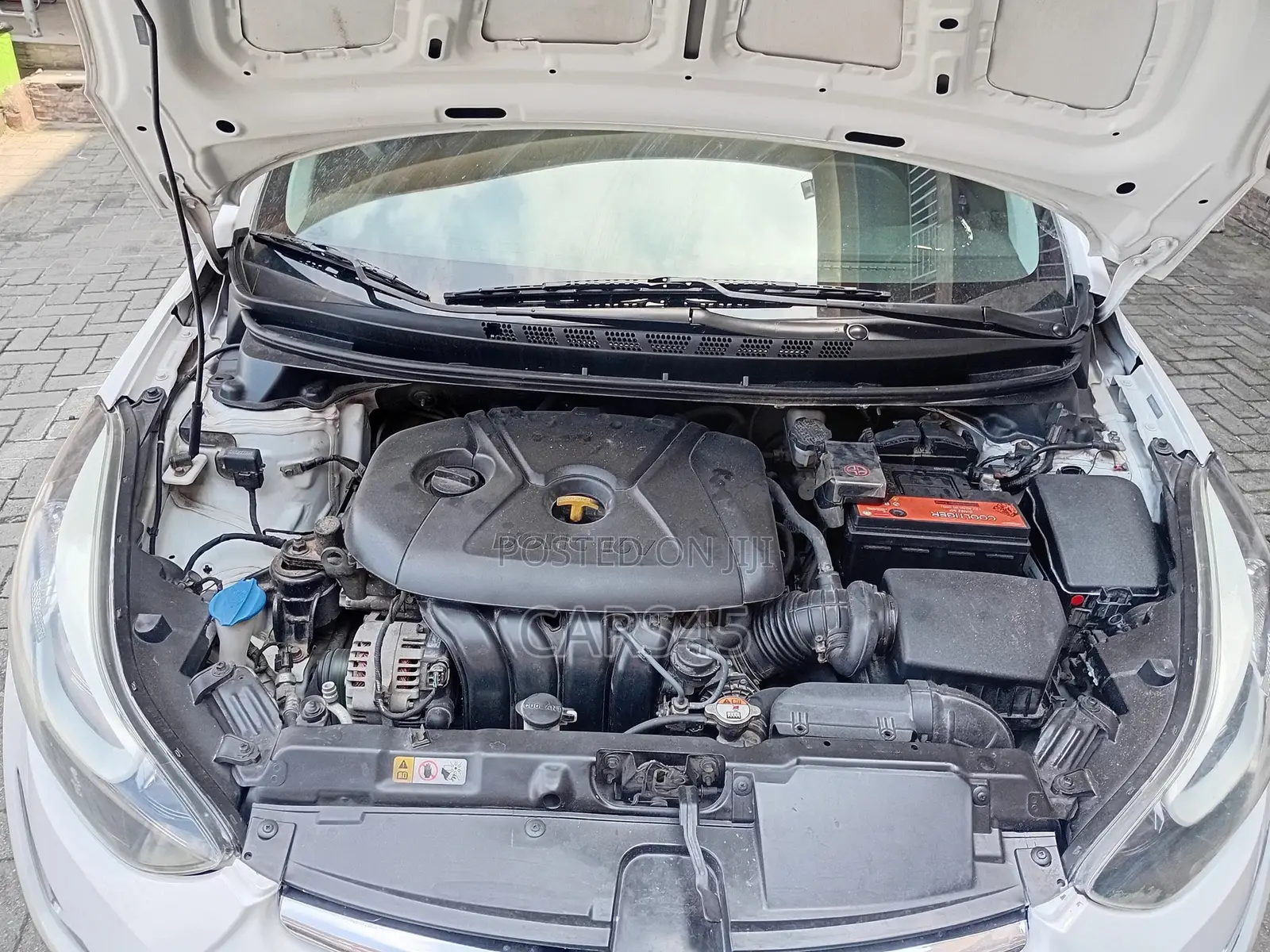 Hyundai Elantra 2014 White