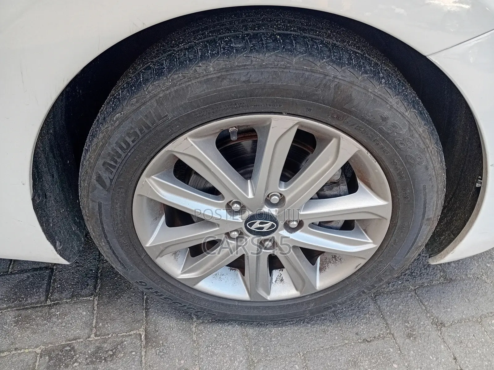 Hyundai Elantra 2014 White