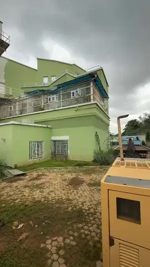 7bdrm Duplex in Maitama for sale