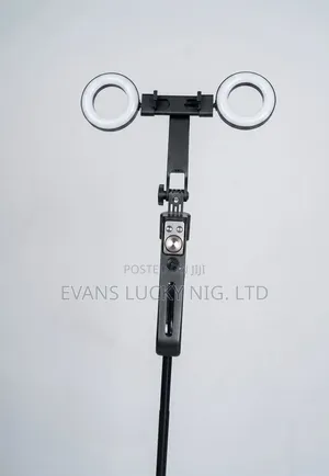 C12 Tripod With Light