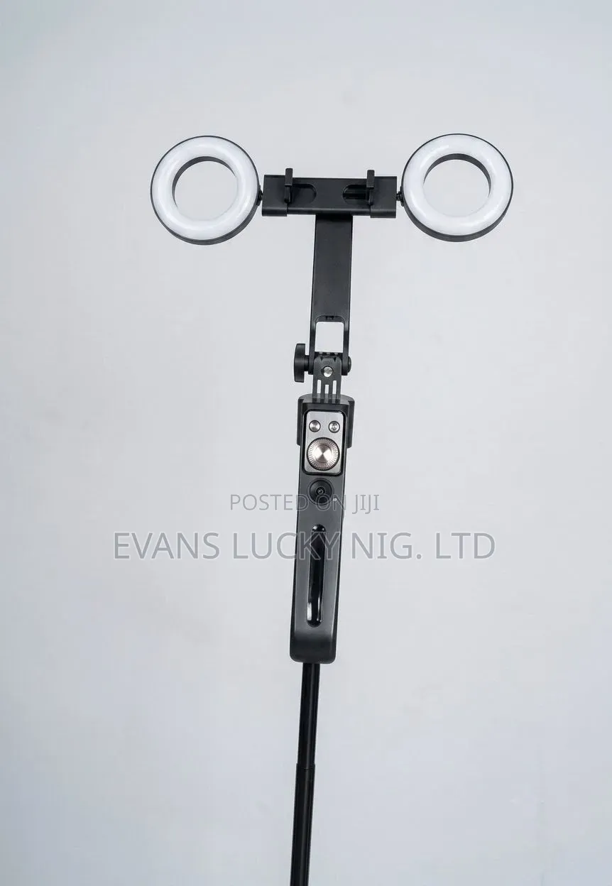 C12 Tripod With Light