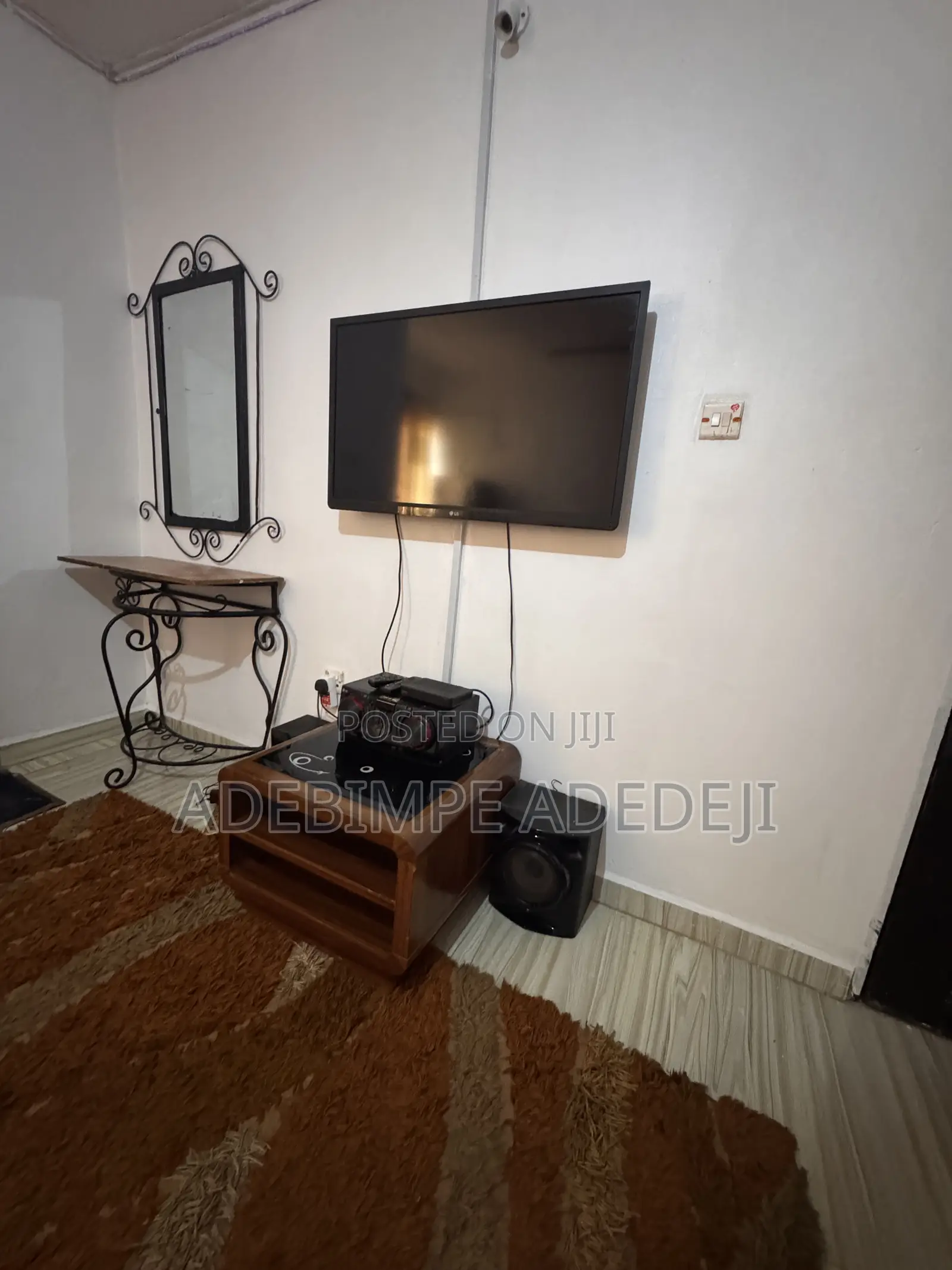 Service Apartment