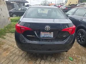 Toyota Corolla 2018 Black