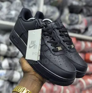 Black Quality Sneakers