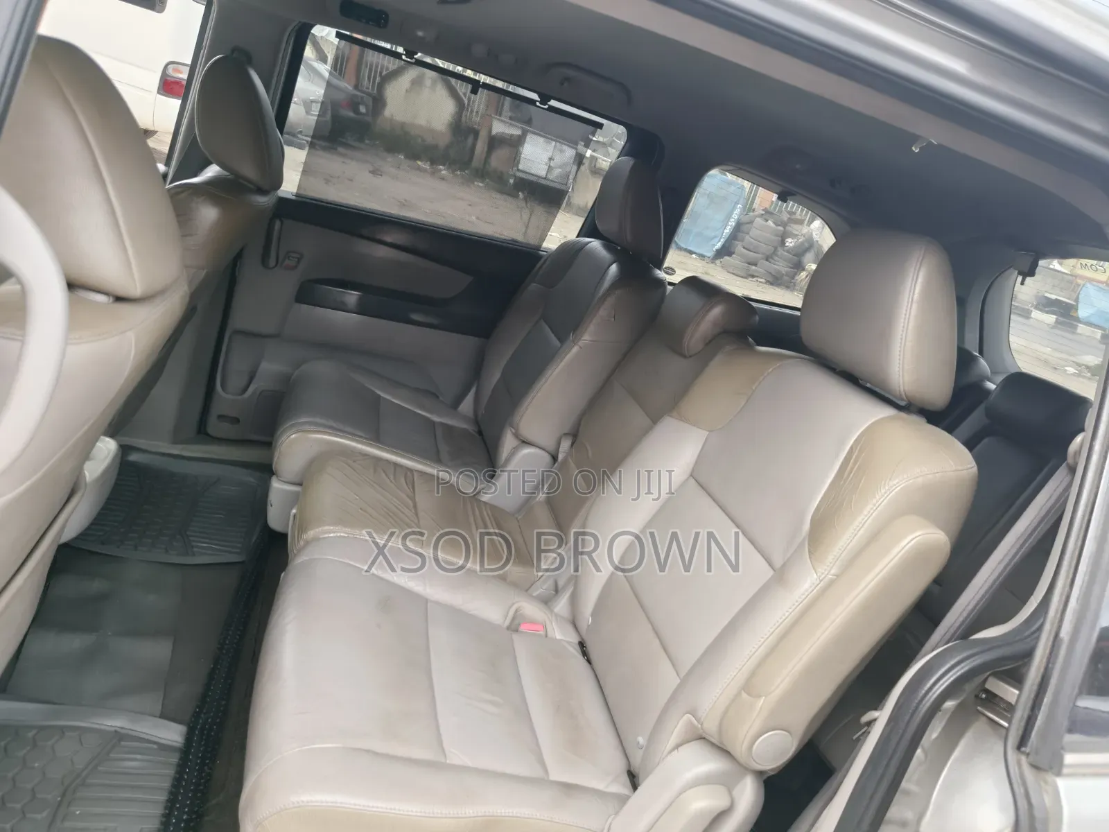 Honda Odyssey 2012 Silver