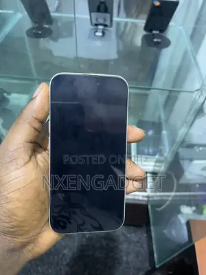 Apple iPhone 16 256 GB White
