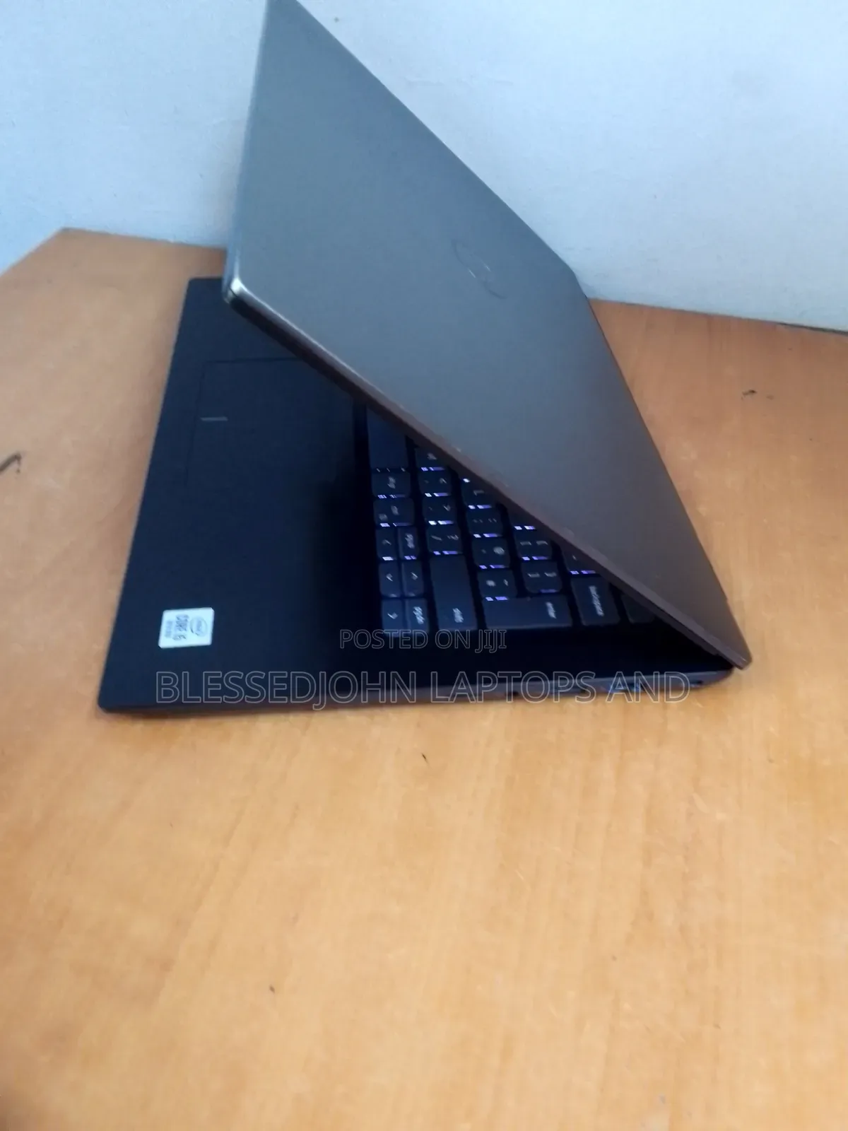 Laptop Dell Vostro 14 5490 8GB Intel Core i5 SSD 256GB