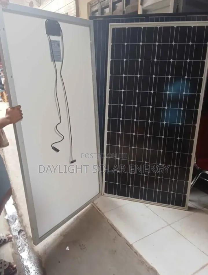 300w Canadian Solar Panels