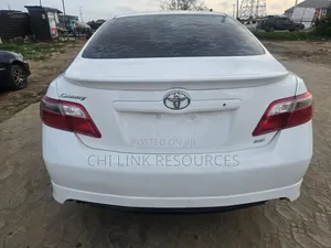 Toyota Camry 2009 White