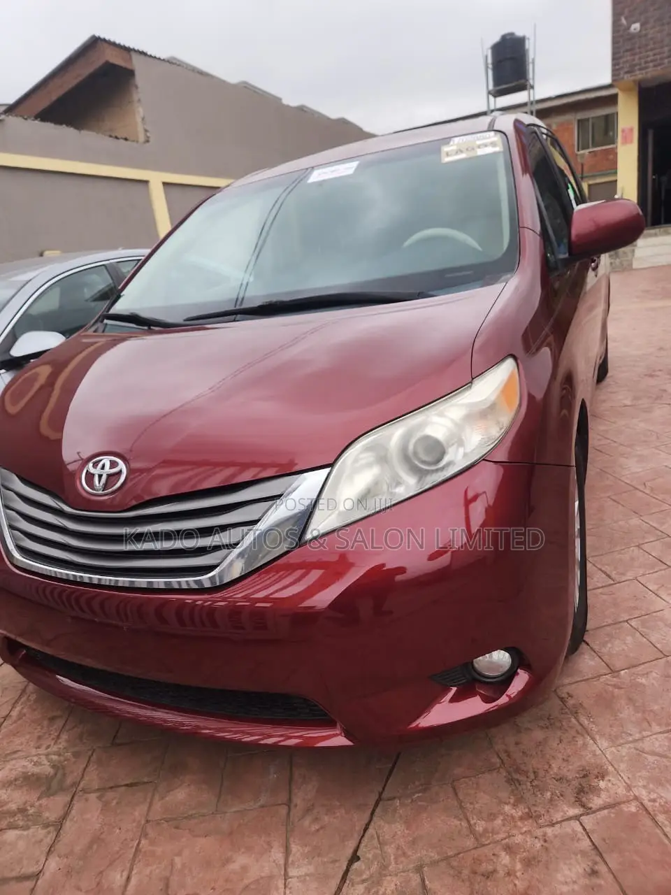 Toyota Sienna 2014 Red