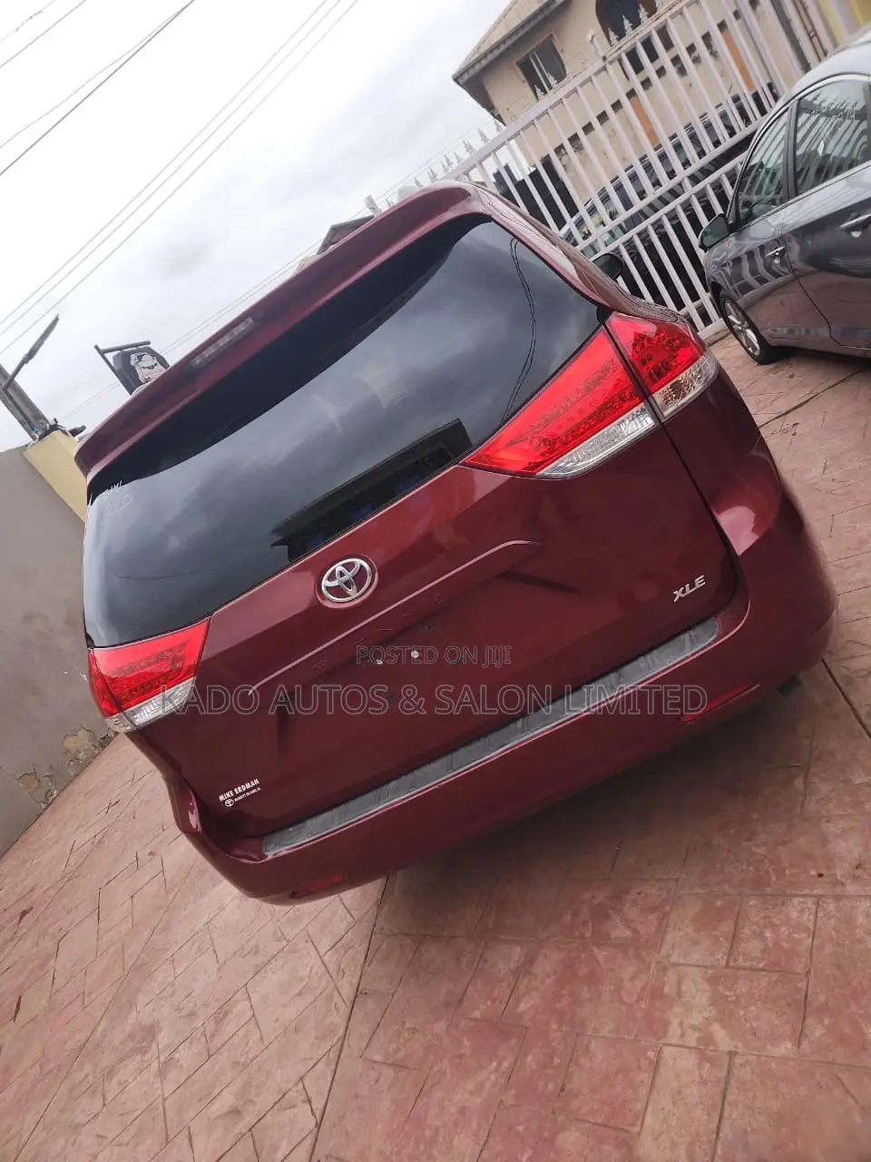 Toyota Sienna 2014 Red