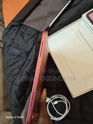 Apple iPad (2022) 64 GB Pink