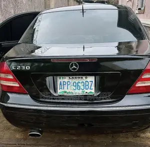 Mercedes-Benz C230 2007 Black