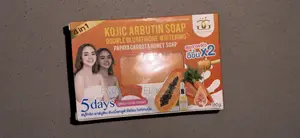 Kojic Glutathione Papaya Carrot&honey Soap