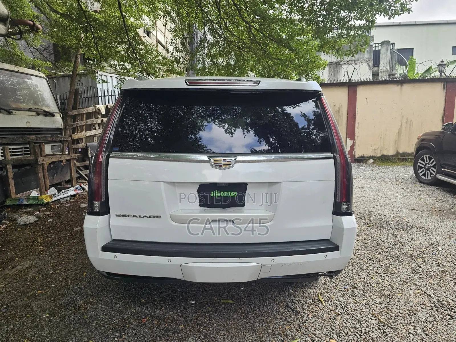Cadillac Escalade 2018 White