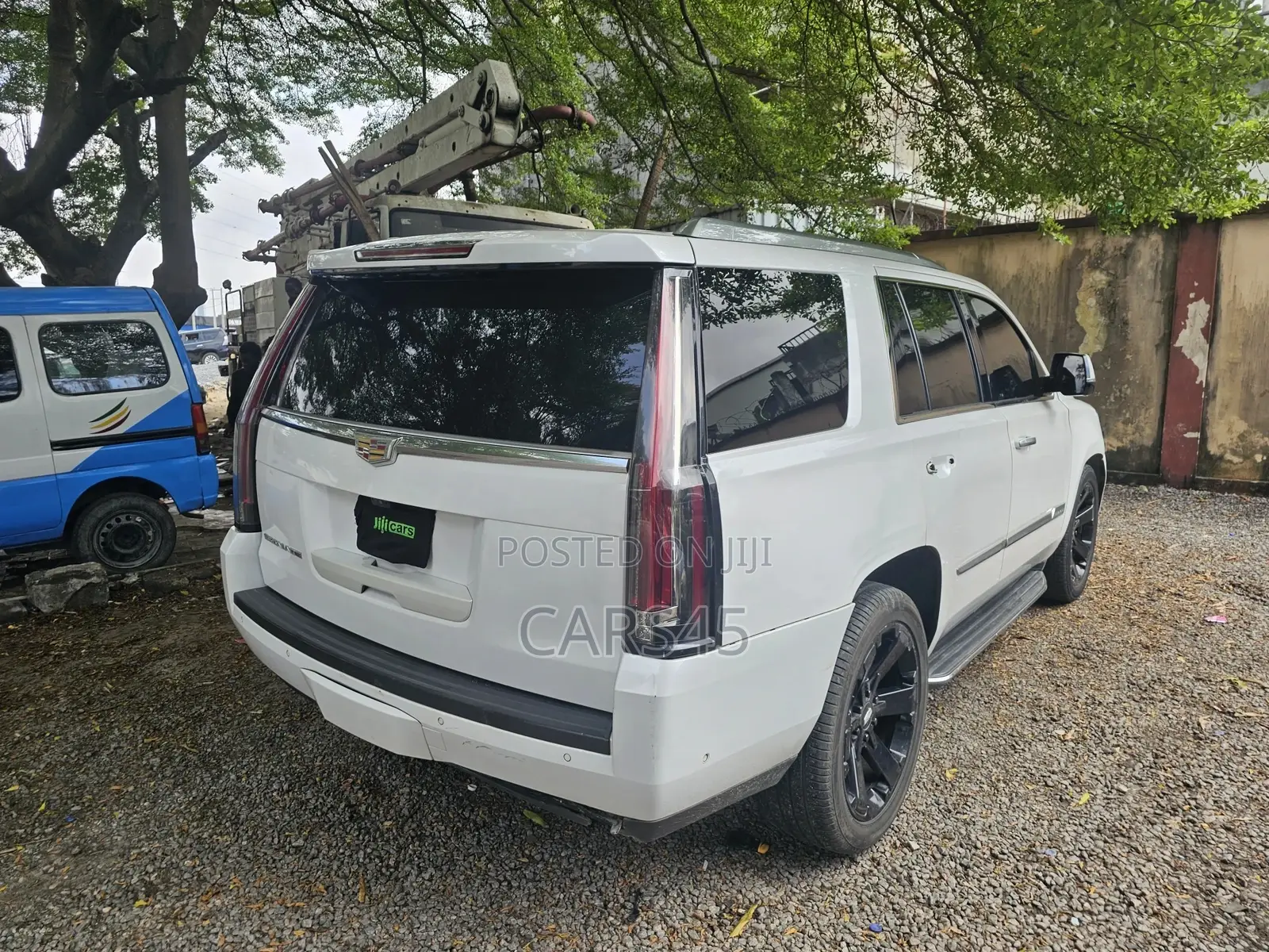 Cadillac Escalade 2018 White