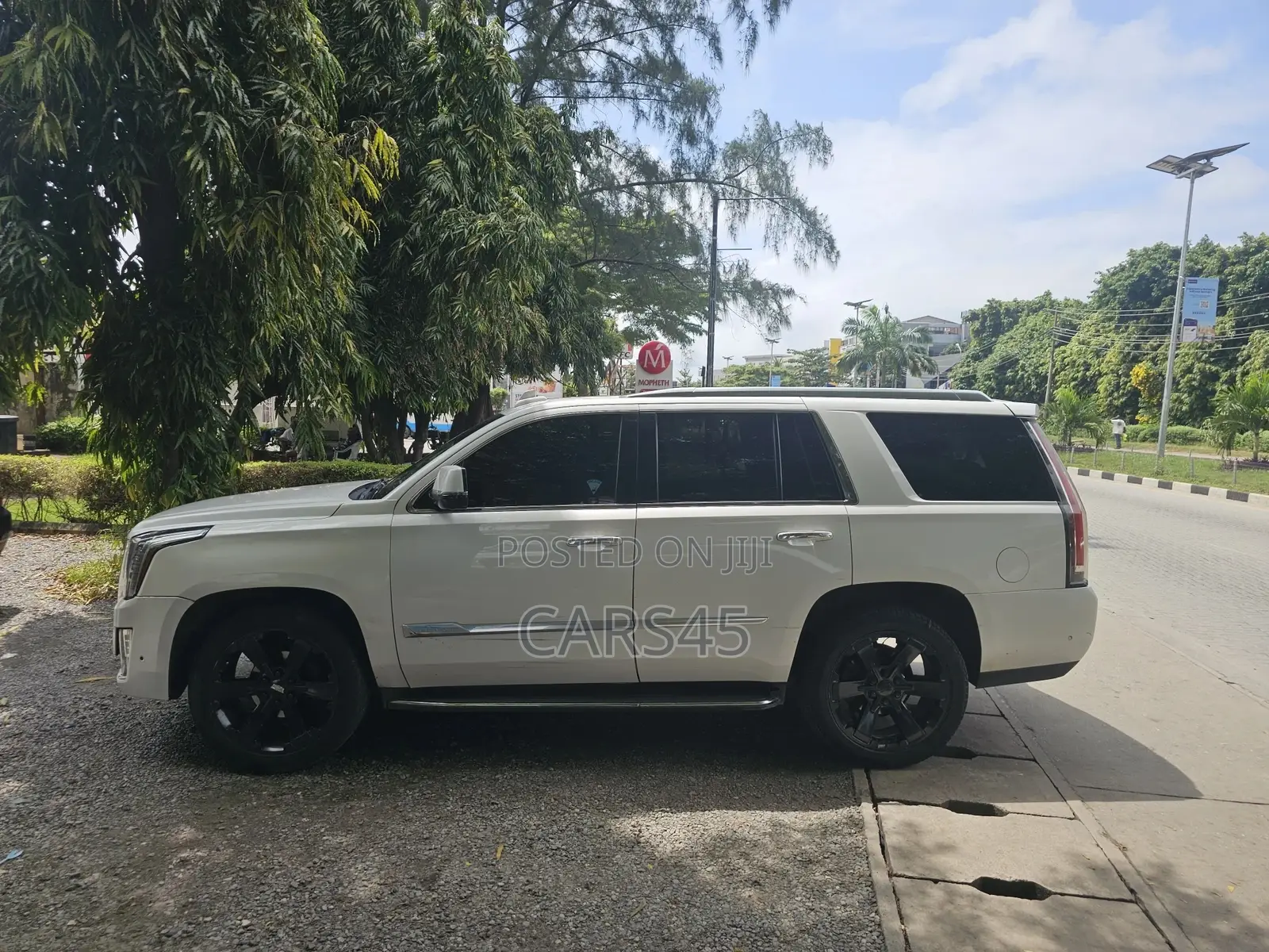Cadillac Escalade 2018 White