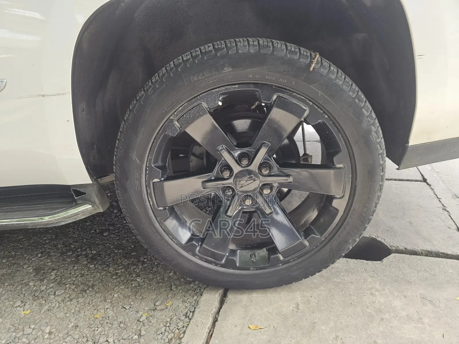 Cadillac Escalade 2018 White