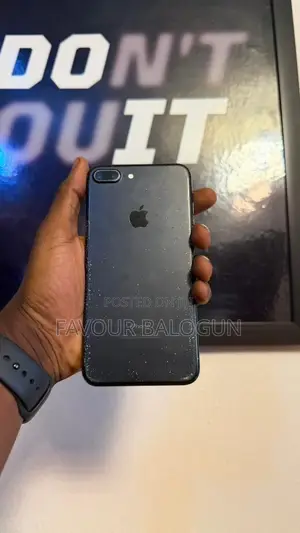 Apple iPhone 7 Plus 32 GB Black