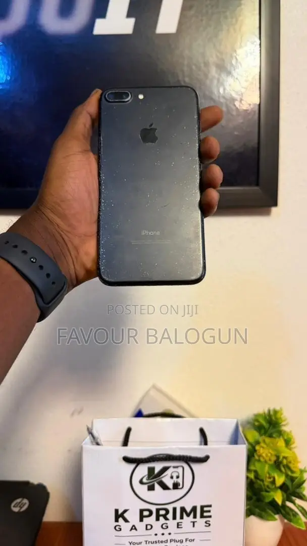 Apple iPhone 7 Plus 32 GB Black