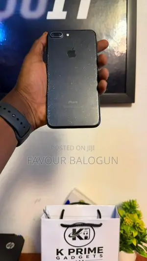 Apple iPhone 7 Plus 32 GB Black
