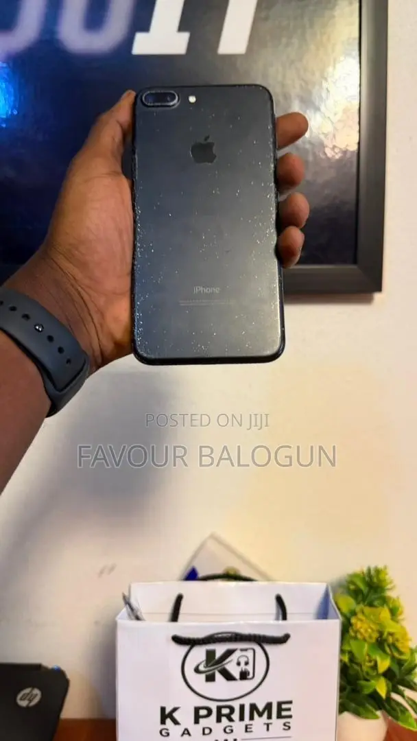 Apple iPhone 7 Plus 32 GB Black