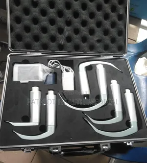 Video Laryngoscope