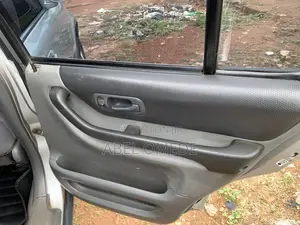 Honda CR-V 2000 Silver