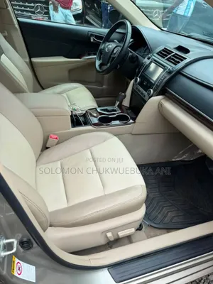 Toyota Camry XLE 4dr Sedan (3.5L 6cyl 6A) 2014 Ivory