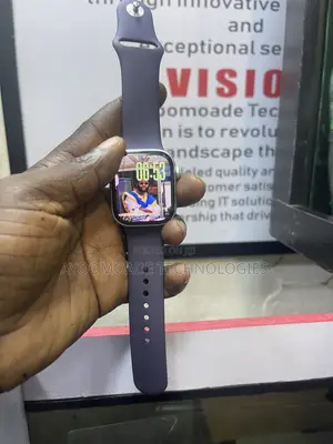 Apple Series 11 Watch-42mm