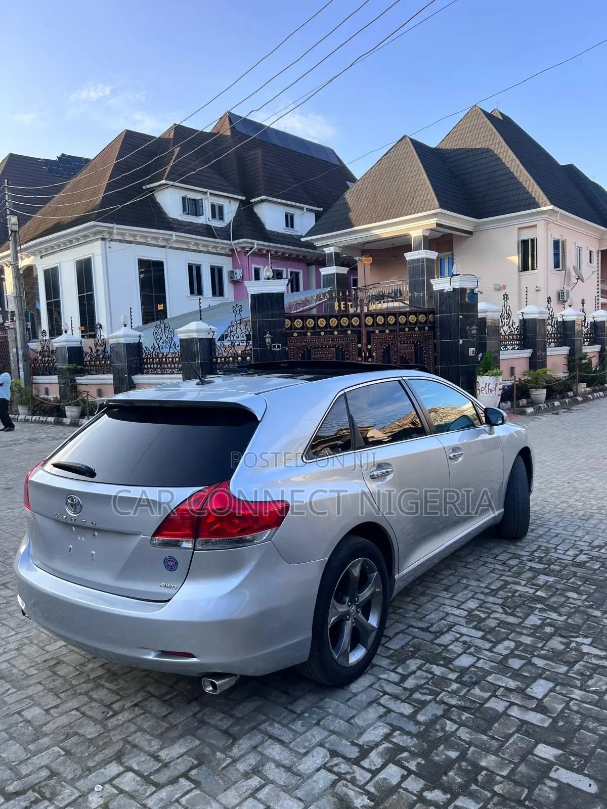 Toyota Venza AWD 2010 Silver