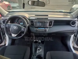 Toyota RAV4 2014 White