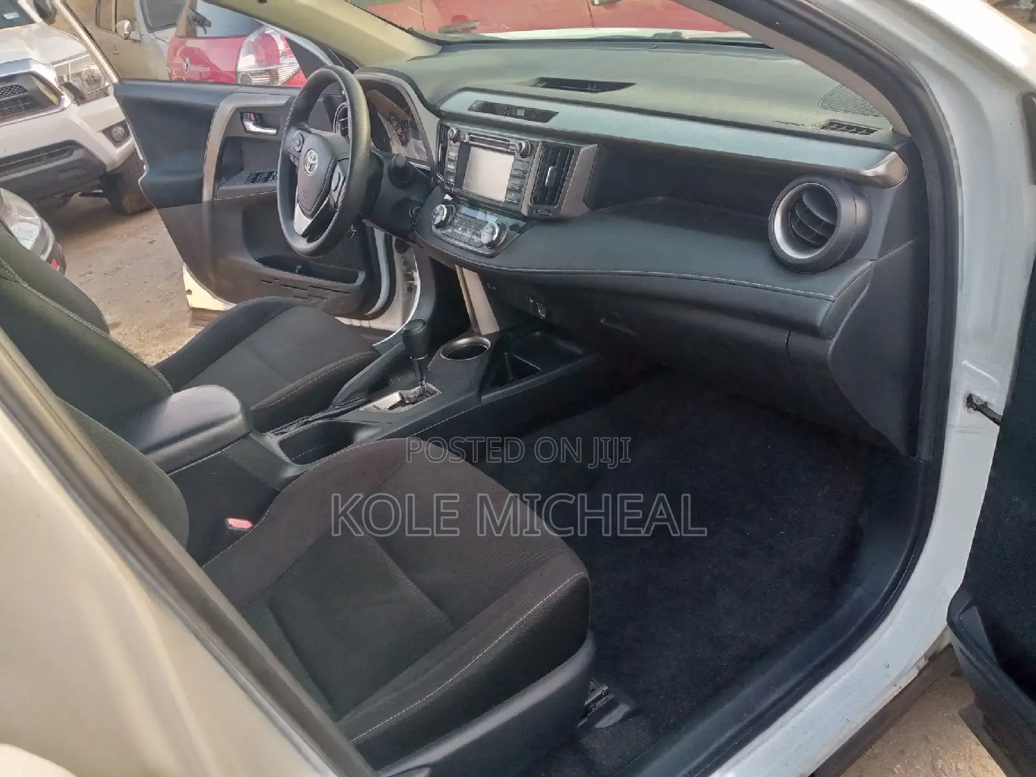 Toyota RAV4 2014 White