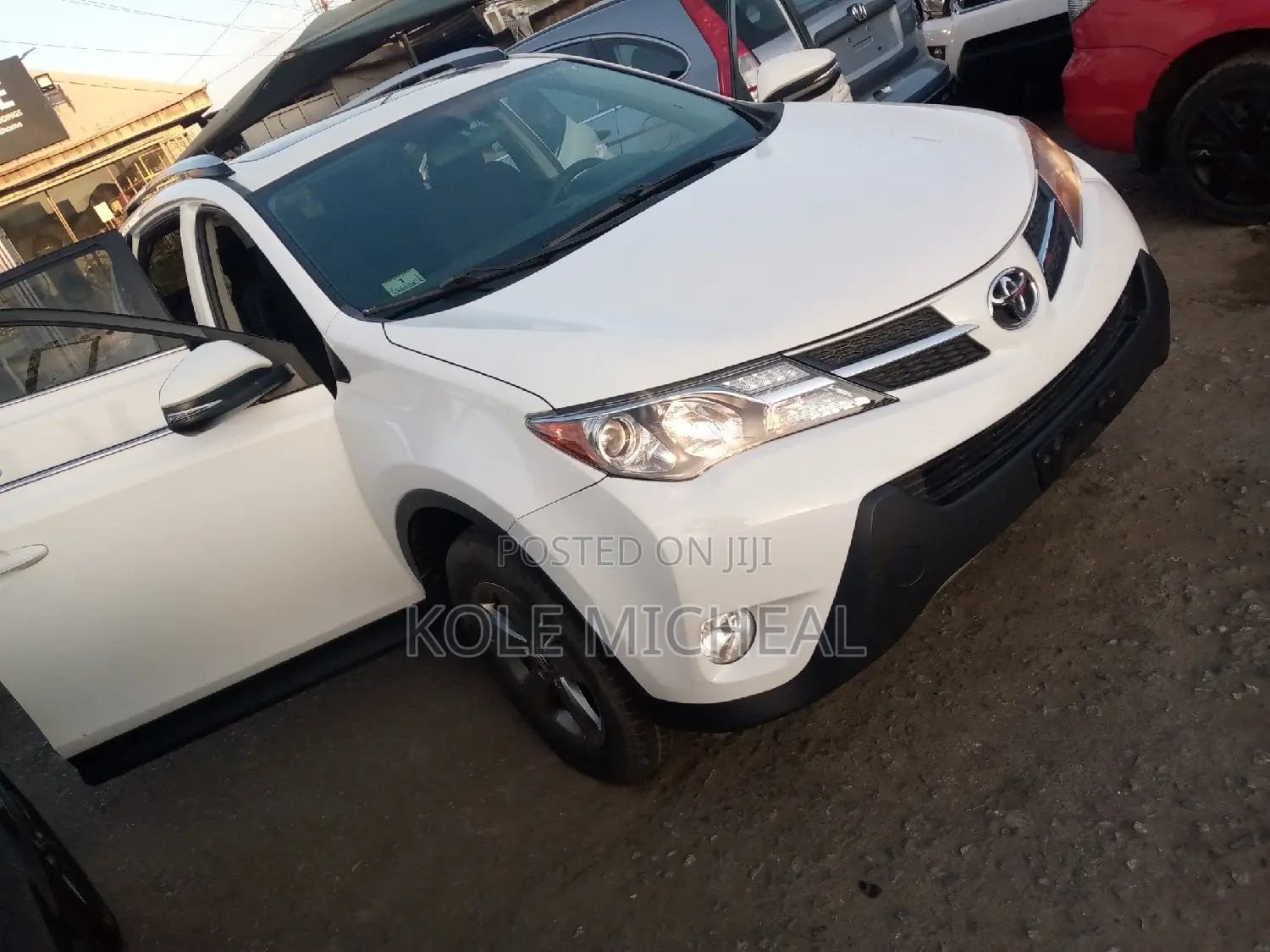 Toyota RAV4 2014 White