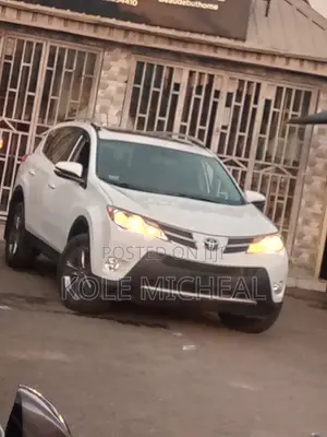 Toyota RAV4 2014 White