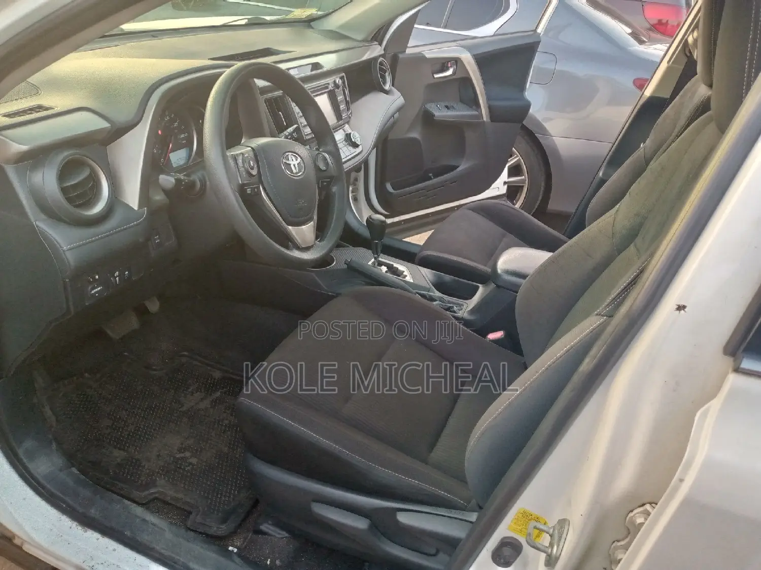 Toyota RAV4 2014 White