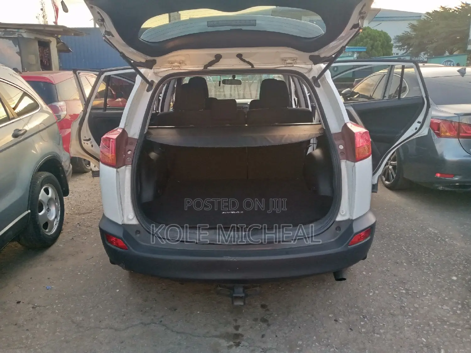 Toyota RAV4 2014 White