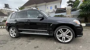 Mercedes-Benz GLK-Class 350 4MATIC 2012 Black