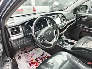 Toyota Highlander 2016 Blue