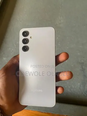 Samsung Galaxy A16 128 GB Gray